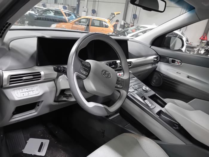 Engine from a Hyundai Nexo 2019