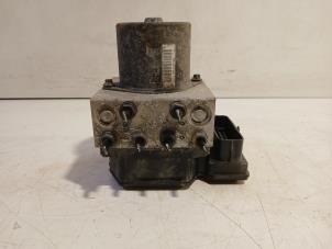 ABS Pumpe van een Audi Q3 2012