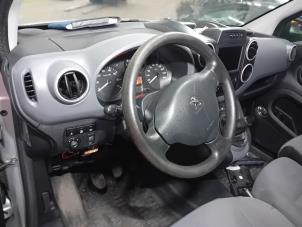 Engine management computer from a Peugeot Partner 2017