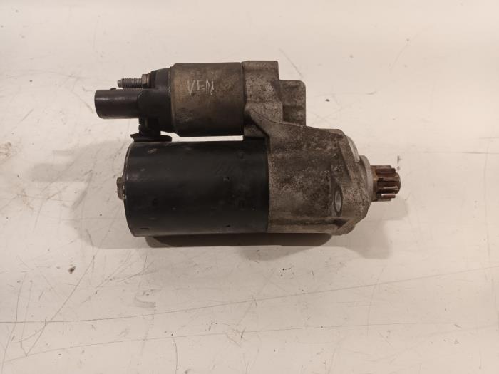 Used Engine management computer Volkswagen Touran Price € 25,00 Margin scheme offered by Van der Ven Autorecycling B.V.