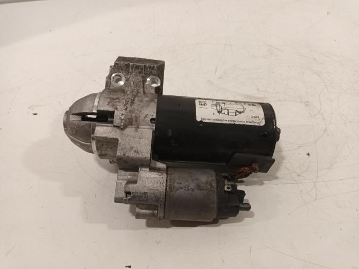Used Engine management computer BMW 5-Serie Price € 45,00 Margin scheme offered by Van der Ven Autorecycling B.V.