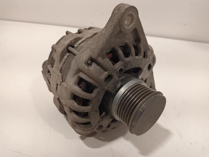 Gebrauchte Dynamo Iveco New Daily Preis € 125,00 Margenregelung angeboten von Van der Ven Autorecycling B.V.