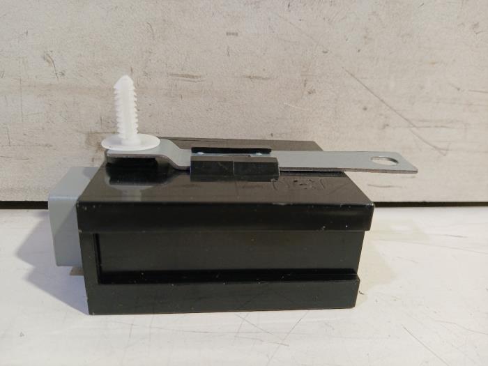 Used Computer, miscellaneous Landrover Range Rover Price € 30,00 Margin scheme offered by Van der Ven Autorecycling B.V.