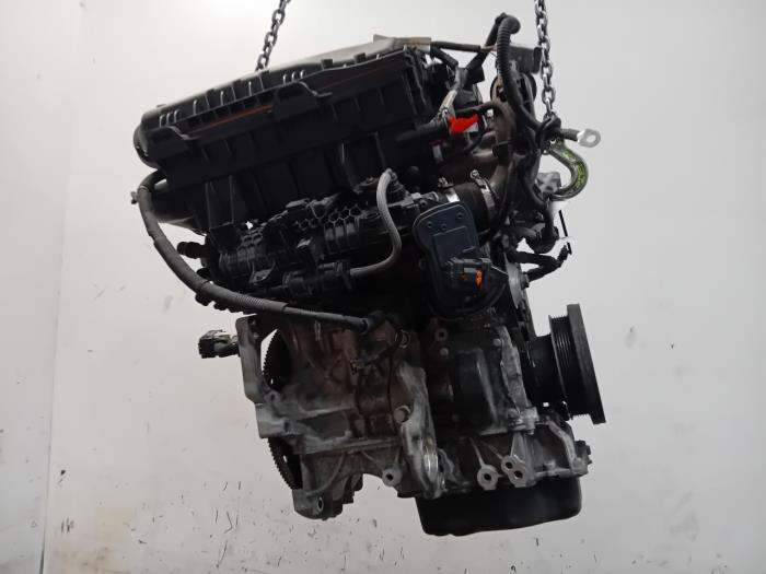 Used Engine Peugeot 308 Price € 1.749,99 Margin scheme offered by Van der Ven Autorecycling B.V.