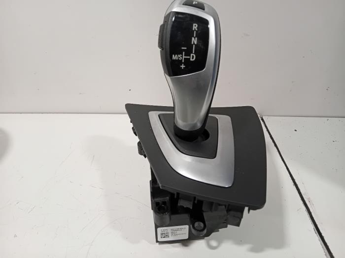 Gebrauchte Schaltbox BMW 1-Serie Preis € 55,00 Margenregelung angeboten von Van der Ven Autorecycling B.V.