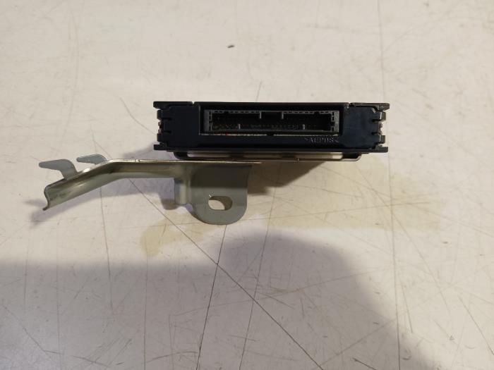 Begagnade PDC-modul Toyota Prius Pris € 60,00 Marginaltabell erbjuds av Van der Ven Autorecycling B.V.