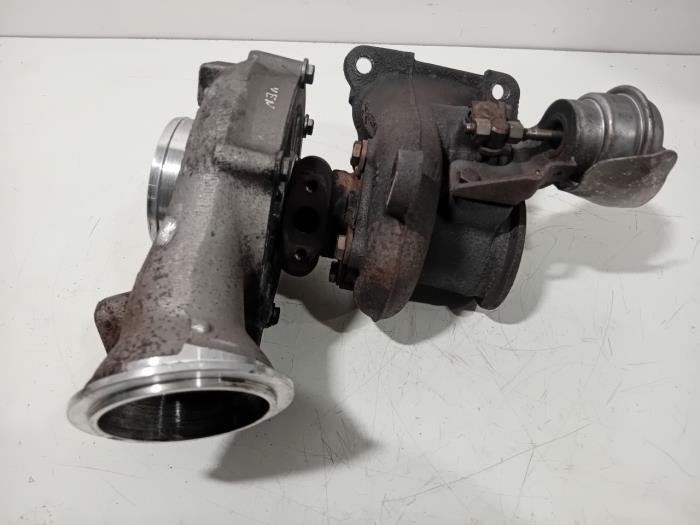 Gebrauchte Turbo Volvo V60 Preis € 199,99 Margenregelung angeboten von Van der Ven Autorecycling B.V.