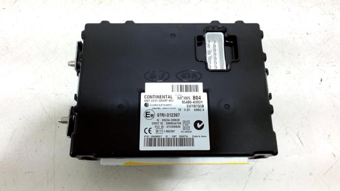 Used Computer, miscellaneous Kia Optima Price € 69,00 Margin scheme offered by Van der Ven Autorecycling B.V.
