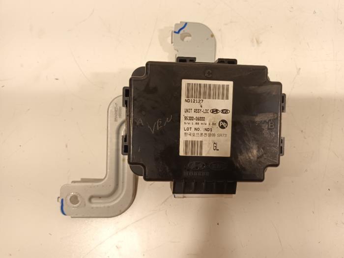 Used Computer, miscellaneous Kia Picanto Price € 50,00 Margin scheme offered by Van der Ven Autorecycling B.V.