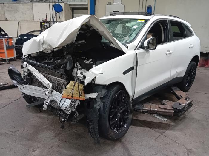 Dynamo van een Jaguar F-Pace 2017