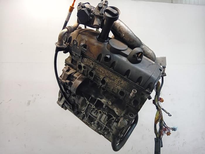 Motor van een Volkswagen Transporter 2007