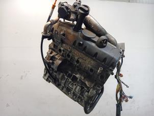 Motor van een Volkswagen Transporter 2007