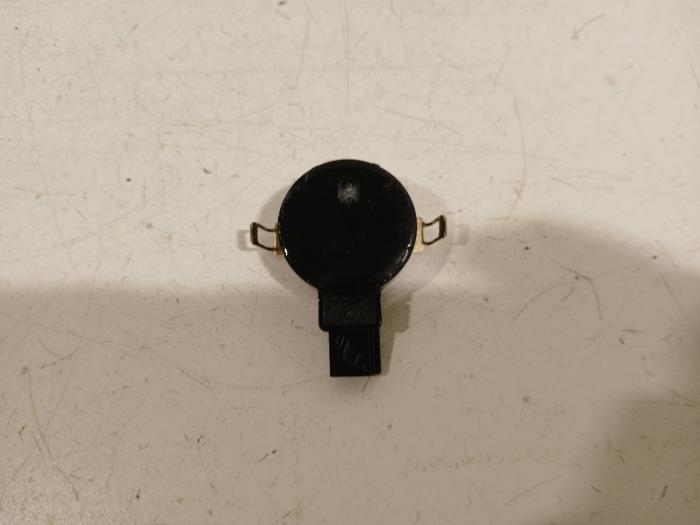 Begagnade Regnsensor Ford Puma Pris € 21,00 Marginaltabell erbjuds av Van der Ven Autorecycling B.V.