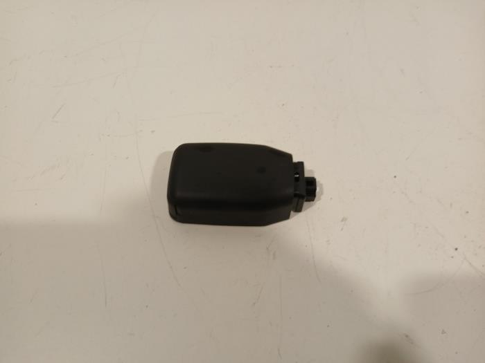Begagnade Regnsensor Mazda CX-5 Pris € 31,00 Marginaltabell erbjuds av Van der Ven Autorecycling B.V.