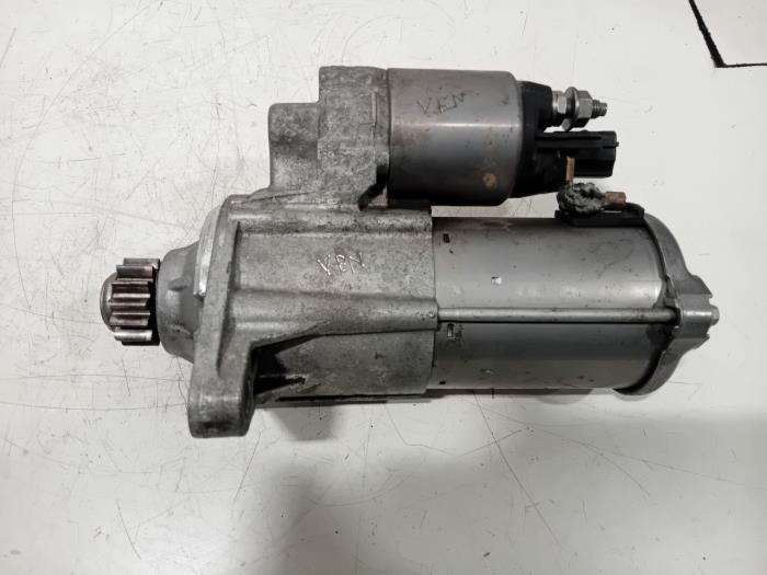 Used Engine management computer Volkswagen Golf Price € 15,00 Margin scheme offered by Van der Ven Autorecycling B.V.