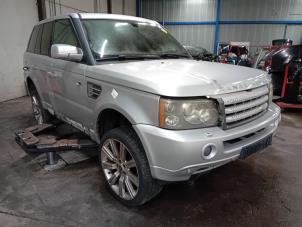 Motor van een Landrover Range Rover Sport 2005