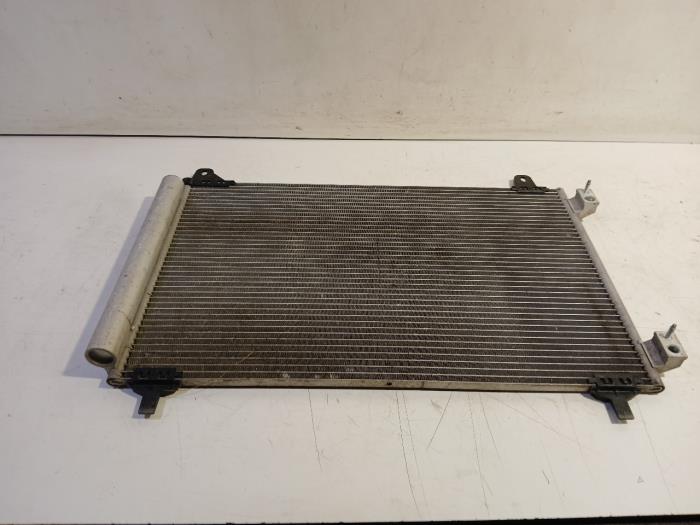Usagé Radiateur clim Opel Corsa Prix € 65,00 Règlement à la marge proposé par Van der Ven Autorecycling B.V.