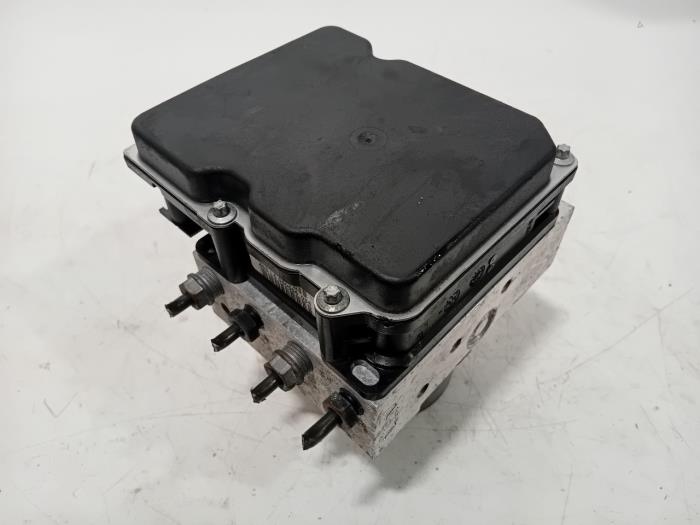 Gebrauchte ABS Pumpe Landrover Range Rover Sport Preis € 39,00 Margenregelung angeboten von Van der Ven Autorecycling B.V.