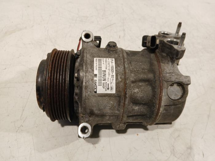Usagé Pompe clim Landrover Range Rover Sport Prix € 70,00 Règlement à la marge proposé par Van der Ven Autorecycling B.V.