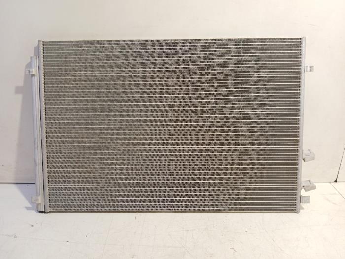 Begagnade AC-radiator Volkswagen Crafter Pris € 150,00 Marginaltabell erbjuds av Van der Ven Autorecycling B.V.