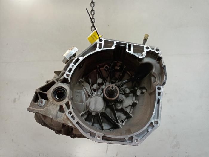 Usagé Boite de vitesses Renault Scenic Prix € 449,99 Règlement à la marge proposé par Van der Ven Autorecycling B.V.