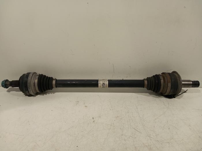 Gebrauchte Antriebswelle links hinten Mercedes C-Klasse Preis € 135,00 Margenregelung angeboten von Van der Ven Autorecycling B.V.
