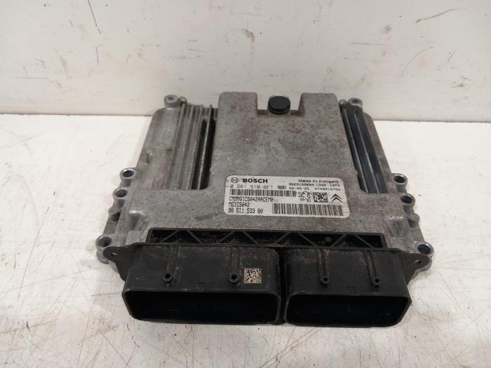 Used Engine management computer Peugeot 3008 Price € 175,00 Margin scheme offered by Van der Ven Autorecycling B.V.