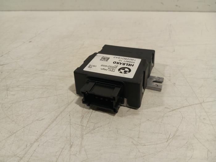 Usagé Module pompe carburant BMW Z4 Prix € 40,00 Règlement à la marge proposé par Van der Ven Autorecycling B.V.