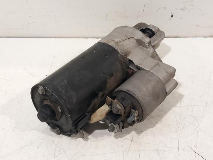 Used Engine management computer Mercedes C-Klasse Price € 65,00 Margin scheme offered by Van der Ven Autorecycling B.V.