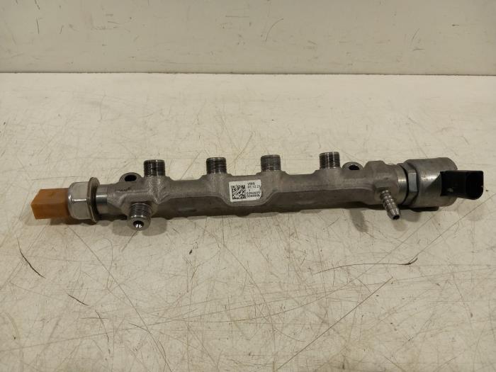 Usagé Système d'injection Volkswagen Crafter Prix € 145,00 Règlement à la marge proposé par Van der Ven Autorecycling B.V.