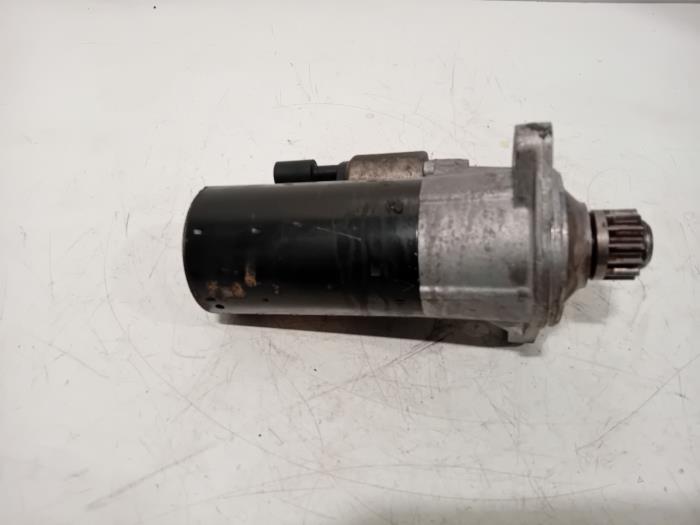 Used Engine management computer Volkswagen Transporter Price € 20,00 Margin scheme offered by Van der Ven Autorecycling B.V.