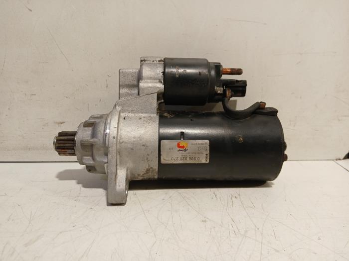 Used Engine management computer Volkswagen Transporter Price € 40,00 Margin scheme offered by Van der Ven Autorecycling B.V.