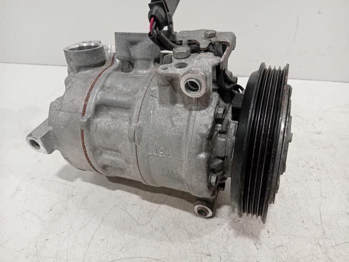 Usagé Pompe clim Audi SQ5 Prix € 174,99 Règlement à la marge proposé par Van der Ven Autorecycling B.V.