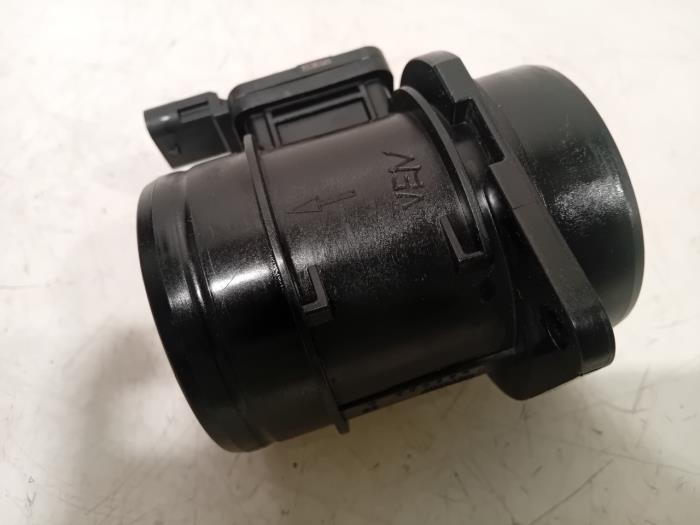 Gebrauchte Luftmassenmesser Volkswagen Polo Preis € 15,00 Margenregelung angeboten von Van der Ven Autorecycling B.V.