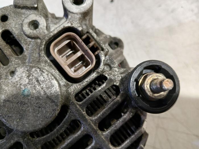 Dynamo from a Chrysler 300 M 2000