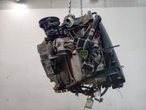 Engine from a Chrysler 300 M 2000
