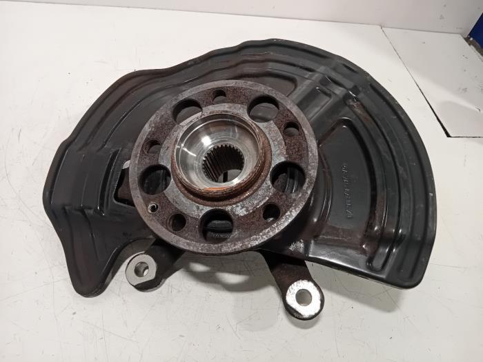 Begagnade Framhjulsnav Mercedes CLA Pris € 70,00 Marginaltabell erbjuds av Van der Ven Autorecycling B.V.