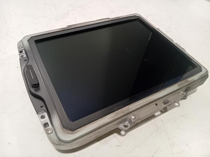 Begagnade Innerdisplay Volvo V60 Pris € 250,00 Marginaltabell erbjuds av Van der Ven Autorecycling B.V.