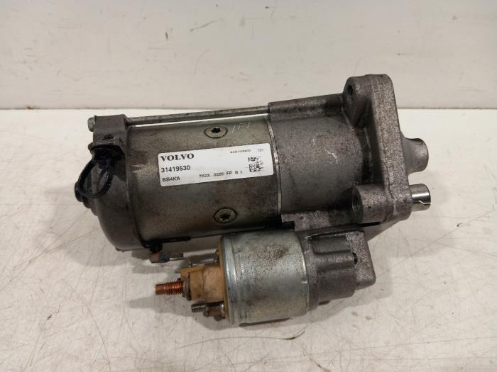 Used Engine management computer Volvo V40 Price € 25,00 Margin scheme offered by Van der Ven Autorecycling B.V.