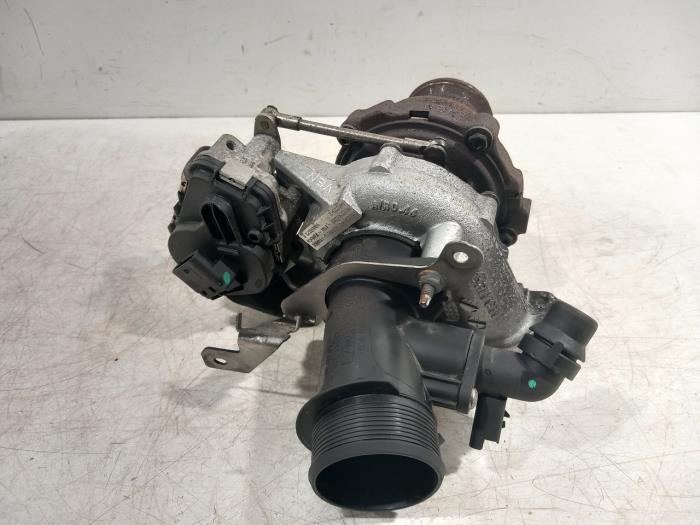 Używane Turbo Ford Focus Cena € 249,99 Procedura marży oferowane przez Van der Ven Autorecycling B.V.
