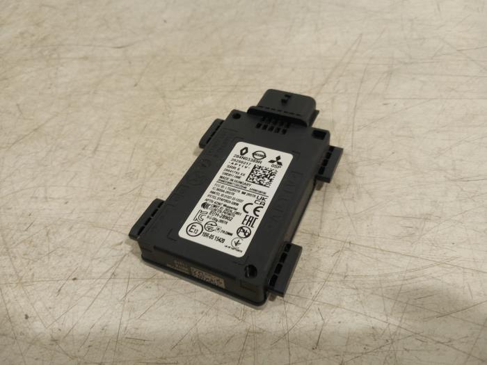 Gebrauchte Tempomat Sensor Renault Espace Preis € 195,00 Margenregelung angeboten von Van der Ven Autorecycling B.V.