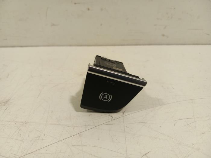 Gebrauchte Handbremse Schalter Audi SQ5 Preis € 10,00 Margenregelung angeboten von Van der Ven Autorecycling B.V.