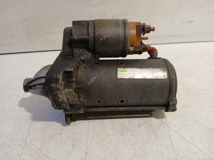Used Engine management computer Renault Master Price € 55,00 Margin scheme offered by Van der Ven Autorecycling B.V.