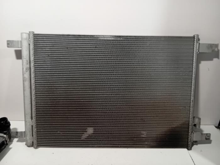 Begagnade AC-radiator Volkswagen Polo Pris € 45,00 Marginaltabell erbjuds av Van der Ven Autorecycling B.V.