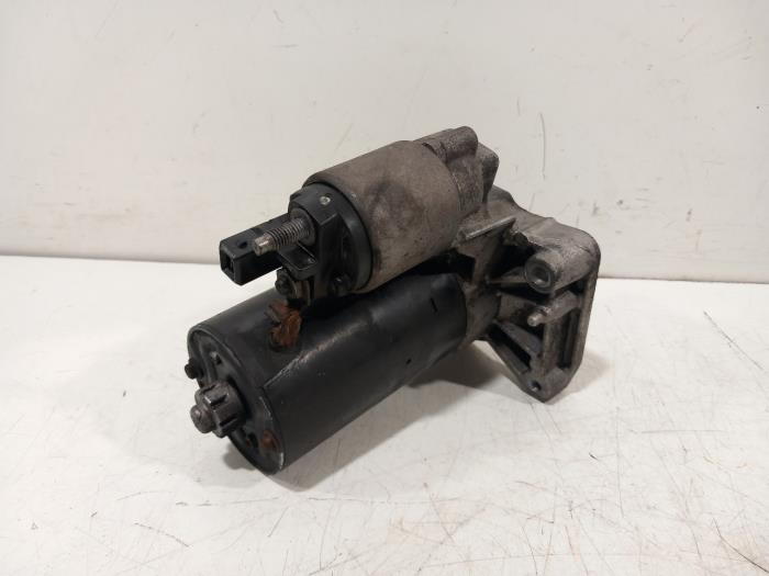 Used Engine management computer BMW 3-Serie Price € 25,00 Margin scheme offered by Van der Ven Autorecycling B.V.