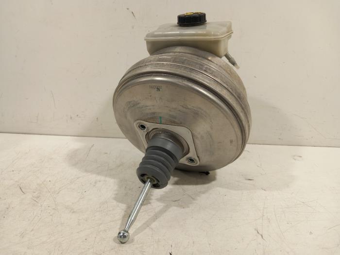 Usagé Servo frein Audi SQ5 Prix € 150,00 Règlement à la marge proposé par Van der Ven Autorecycling B.V.