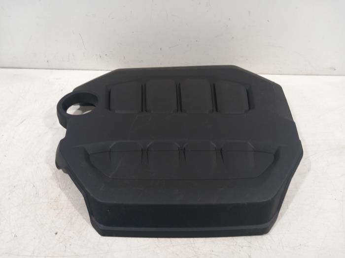 Used Engine cover Volkswagen Golf Price € 75,00 Margin scheme offered by Van der Ven Autorecycling B.V.