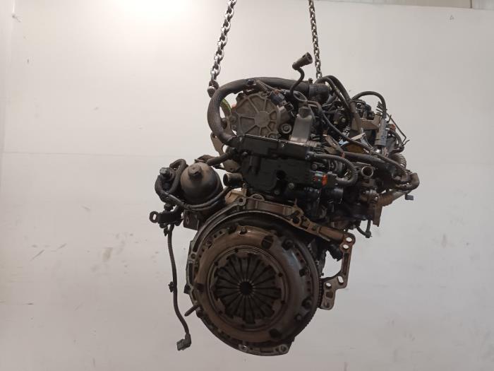 Engine from a Peugeot 208 2017