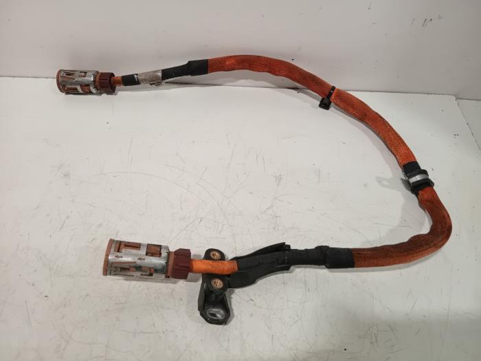 Usagé Divers Mercedes EQB Prix € 50,00 Règlement à la marge proposé par Van der Ven Autorecycling B.V.