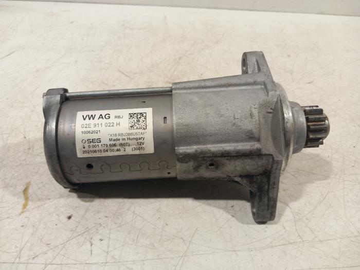 Used Engine management computer Volkswagen Golf Price € 15,00 Margin scheme offered by Van der Ven Autorecycling B.V.